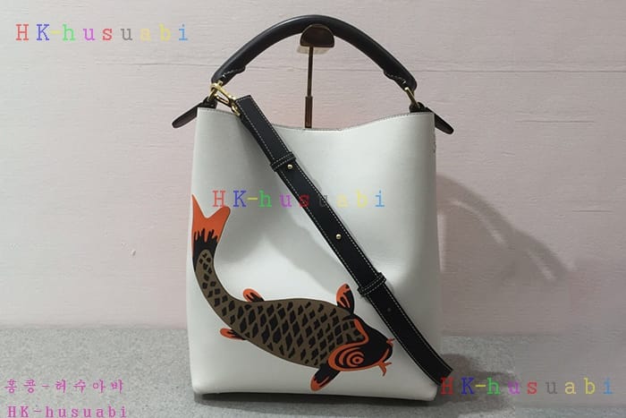 �ڹ̷��ޡ� �ο��� ��Ŷ�� LW 88620-2