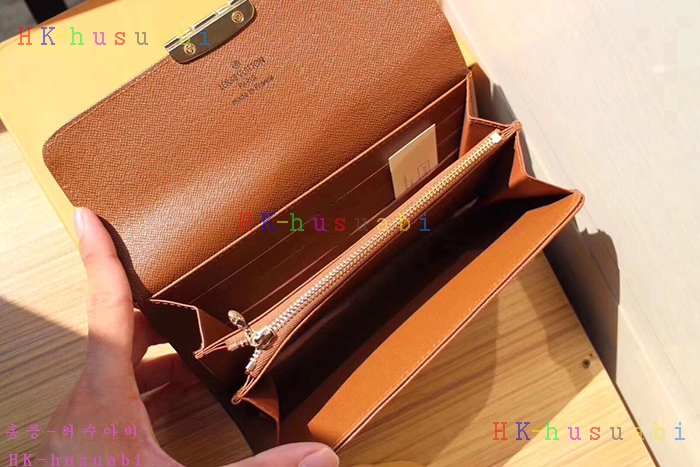 �ڹ̷��ޡ� ���̺��� ���� ������ M66556