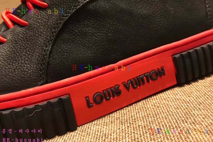 NEW 2018SS ���̺��� ������ ����Ŀ�� LV778413