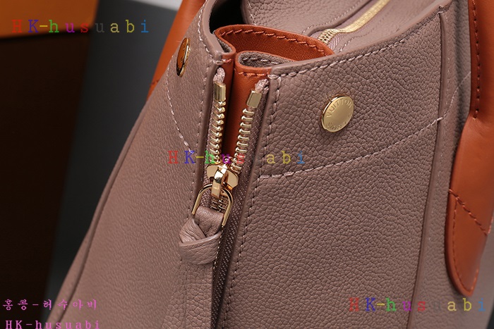 �ڹ̷��ޡ� ���̺��� ������ ��Ʈ�� M54841
