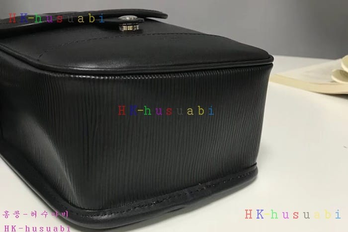 �ڹ̷��ޡ� ���̺��� ������ ũ�ν��� M53497-2