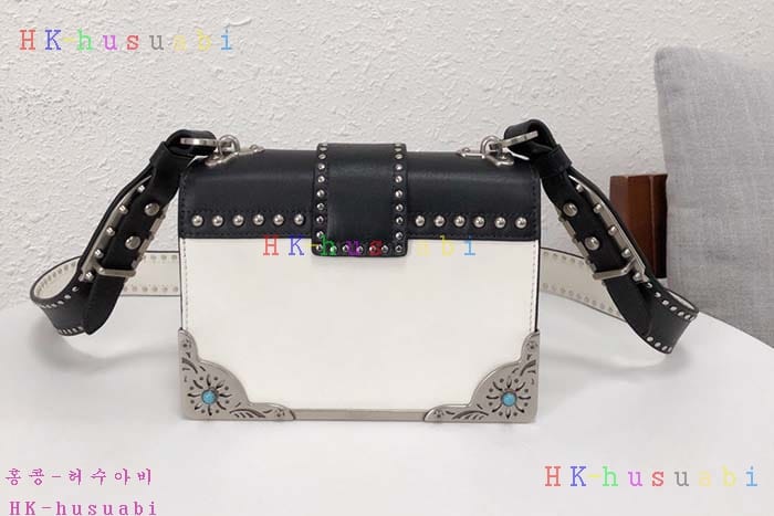 �ڹ̷��ޡ�2018SS  ����� ī�̿� ����� P 1BD045-3