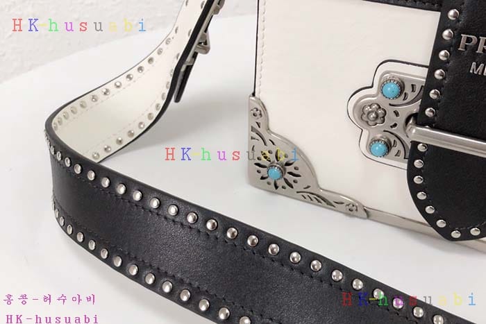 �ڹ̷��ޡ�2018SS  ����� ī�̿� ����� P 1BD045-3