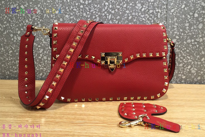 �ڹ̷��ޡ� �߷�Ƽ�� �����͵� ũ�ν��� V 0936B-2