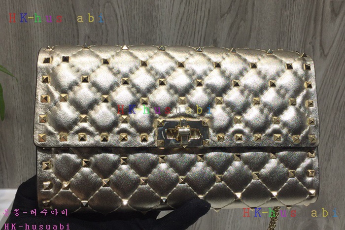 �ڹ̷��ޡ� �߷�Ƽ�� �����͵� ü�ι�  V 0137-4