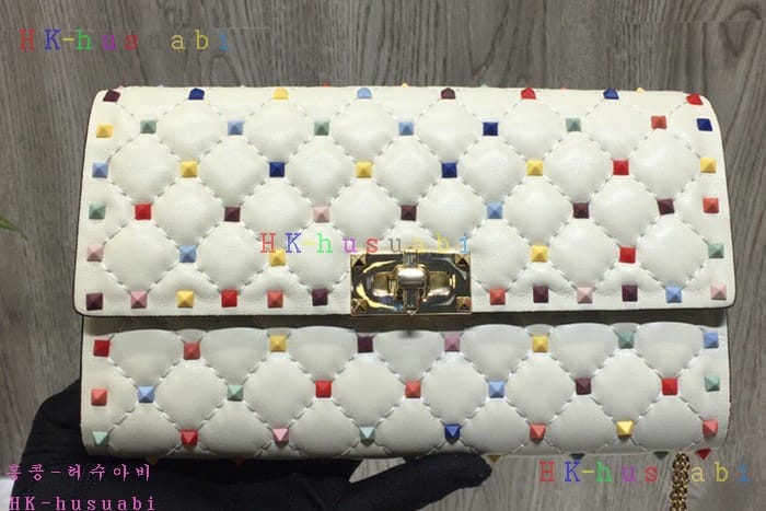 �ڹ̷��ޡ� �߷�Ƽ�� �����͵� ü�ι�  V 0137