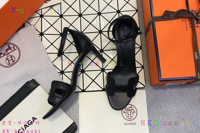 NEW 2018SS �����޽� ������Ź� H 952253