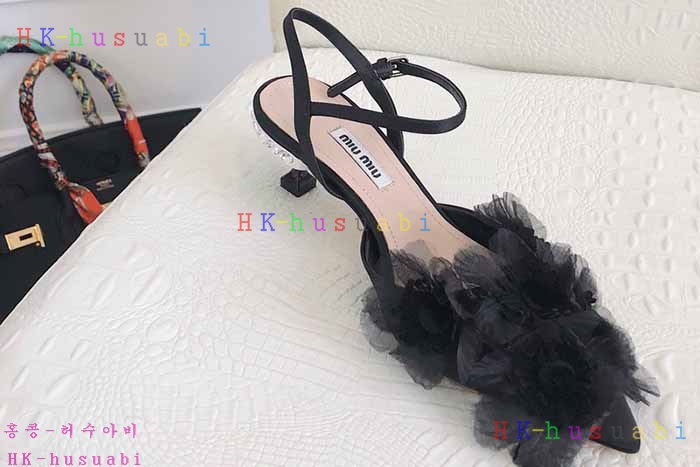 NEW 20188SS �̿�̿� ������ �Ź� MU 66824