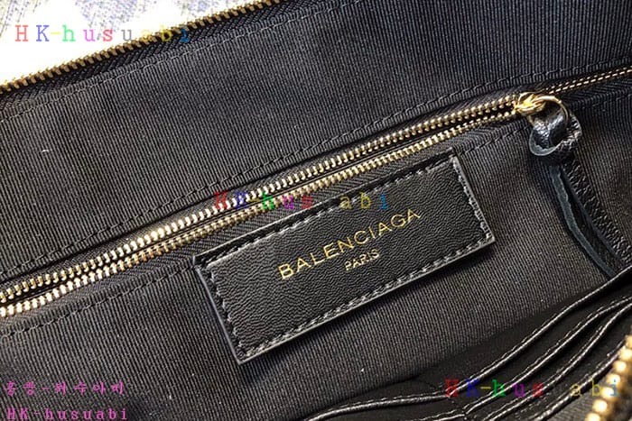 �ڹ̷��ޡ� �߷��þư� Ŭ��ġ�� BL 356A