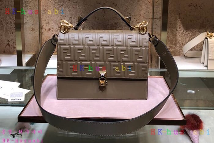 �ڹ̷��ޡ� ��� ĭ���� ��Ʈ�� FD 345570
