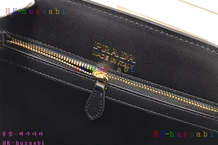 �ڹ̷��ޡ�2018SS ����� ��������ع�  P 1BA049