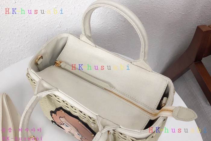 �ڹ̷��ޡ� 2018SS  ����� �ڹ���ġ ��ź�� P 1BG835-2