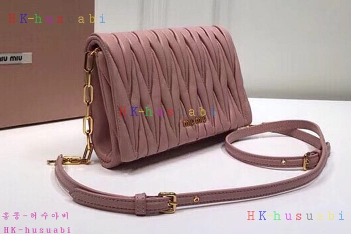 �ڹ̷��ޡ� �̿�̿� ���׶� Ŭ��ġ������  MM 5BH017-2
