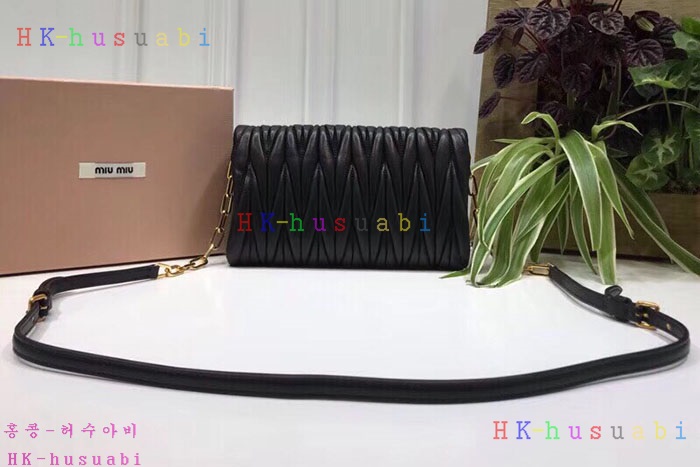 �ڹ̷��ޡ� �̿�̿� ���׶� Ŭ��ġ������  MM 5BH017-6