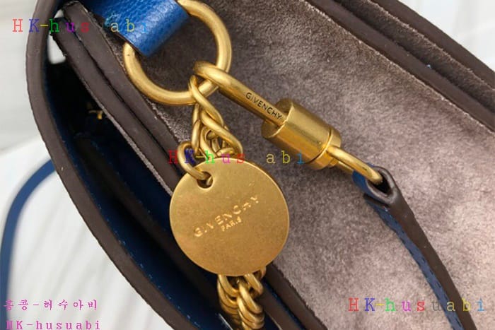 �ڹ̷��ޡ� ����� GV3 ũ�ν��� GV 50101-5