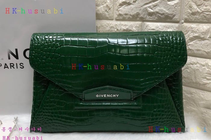 �ڹ̷��ޡ� ����� ��Ƽ���� Ŭ��ġ GV 28622