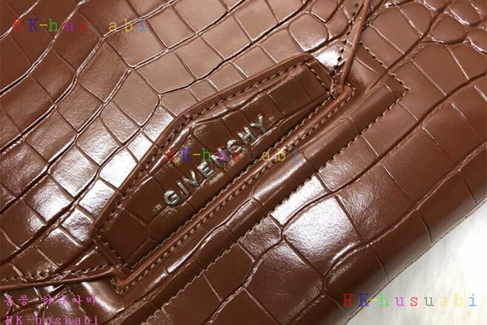�ڹ̷��ޡ� ����� ��Ƽ���� Ŭ��ġ GV 28622-4