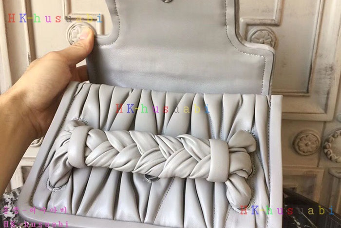 �ڹ̷��ޡ� �̿�̿� ���׶�� ����� MM 5BD049-4