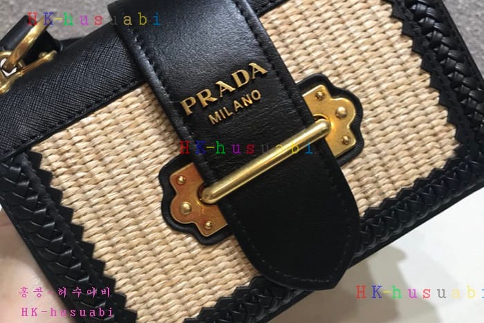 �ڹ̷��ޡ� ����� ī�̿���  P 1BD045-2