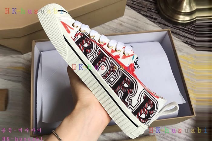 NEW ������ �Ż� ����Ŀ�� BB 9998