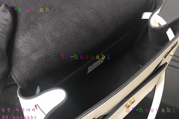 �ڹ̷��ޡ� ���̺��� ž�ڵ� ũ�ν��� M53339#