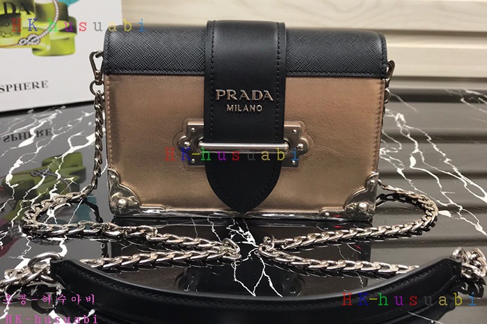�ڹ̷��ޡ� ����� ī�̿� ����� P 1BH018