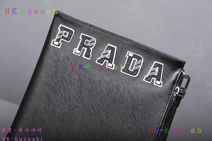 �ڹ̷��ޡ� ����� ���ǾƳ� ���� Ŭ��ġ�� P 2NG001-2