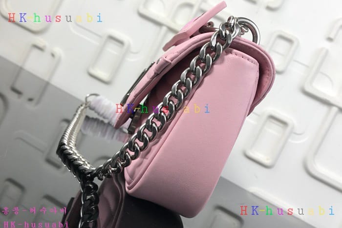 �ڹ̷��ޡ� ���̺��� �����̺� ü�ι� M51933