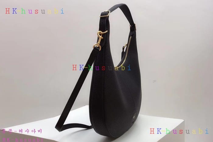 �ڹ̷��ޡ� �ֹ��� ���� ȣ���� MB HH5316