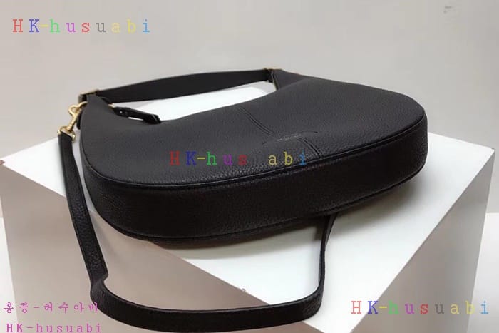 �ڹ̷��ޡ� �ֹ��� ���� ȣ���� MB HH5316