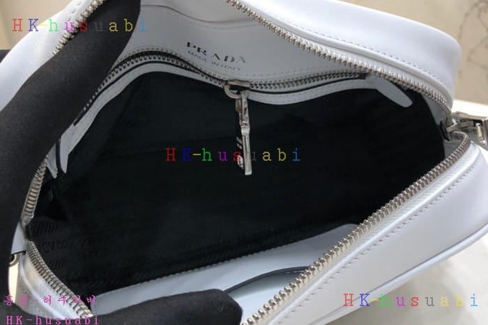 �ڹ̷��ޡ� ����� �ڹ�����Ʈ ī�޶�� P  1BH093