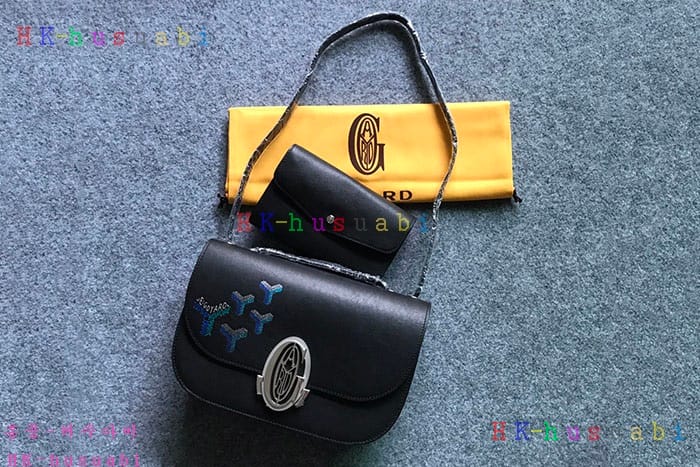 �ڹ̷��ޡڰ��ߵ� 233����� GA 692255-4