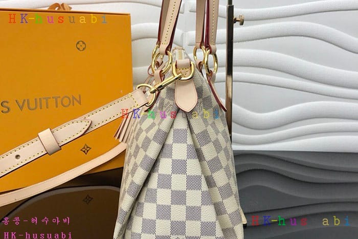 �ڹ̷��ޡڷ��̺��� ������ N40022