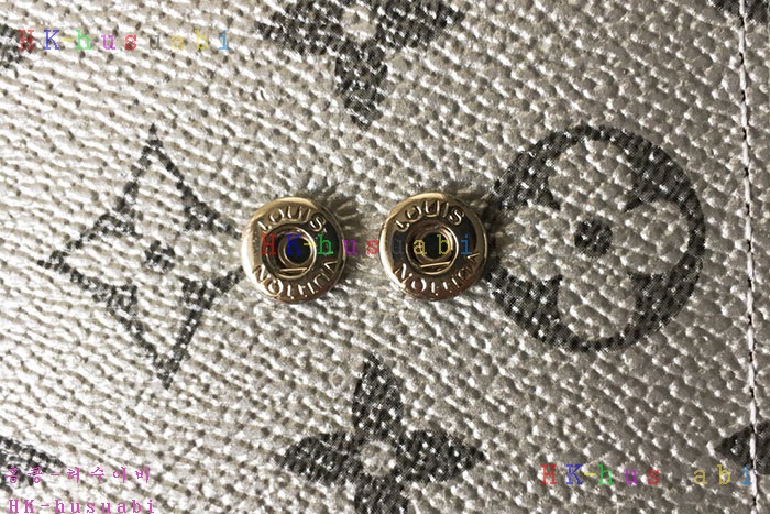 �ڹ̷��ޡڷ��̺��� ī��������� M66530-1
