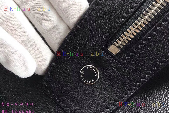 �ڹ̷��ޡڷ��̺��� ���� �ٴ� ��Ʈ�� M51239-4