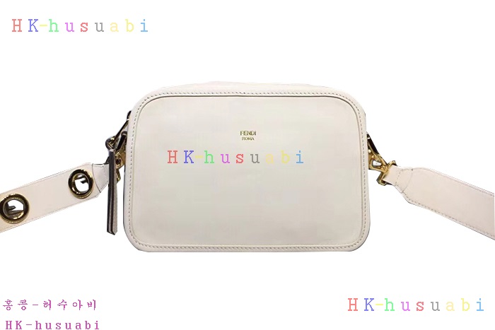�ڹ̷��ޡ� ��� ī�޶�� �Ż�  FD 83447-4
