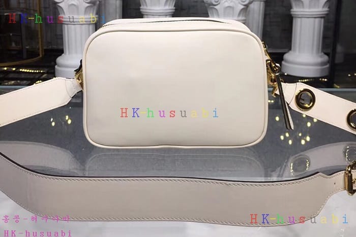 �ڹ̷��ޡ� ��� ī�޶�� �Ż�  FD 83447-4