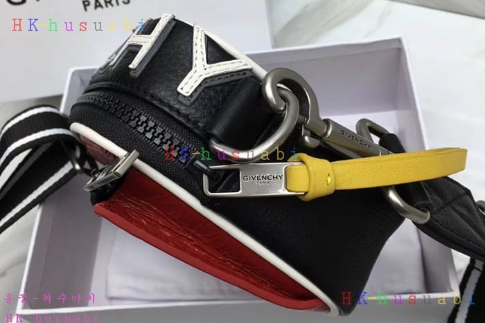 �ڹ̷��ޡ� ����� ī�޶��  GV 29916-2