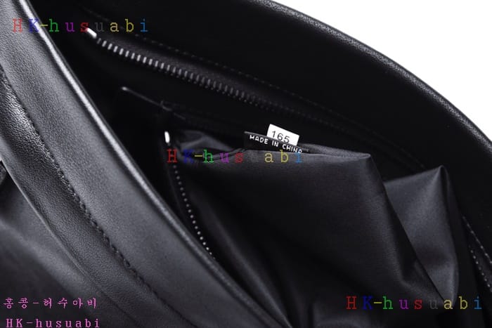 �ڹ̷��ޡ� ����� �ΰ� ũ�ν��� P 2VH057