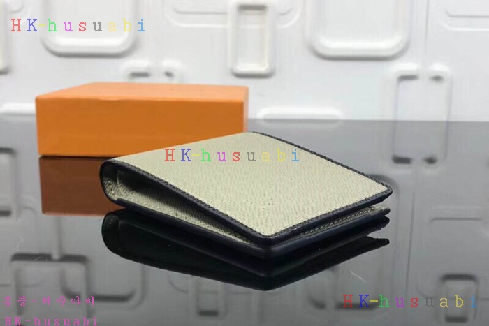 �ڹ̷��ޡڷ��̺��� ��Ƽ�� ���� LV M30572