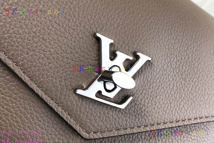 �ڹ̷��ޡ� ���̺��� ���̶��� ü�μ�� ũ�ν���  LV M51419-4