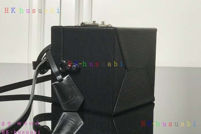 �ڹ̷��ޡ� ���̺��� ����Ŀ �ڽ� LV M52466