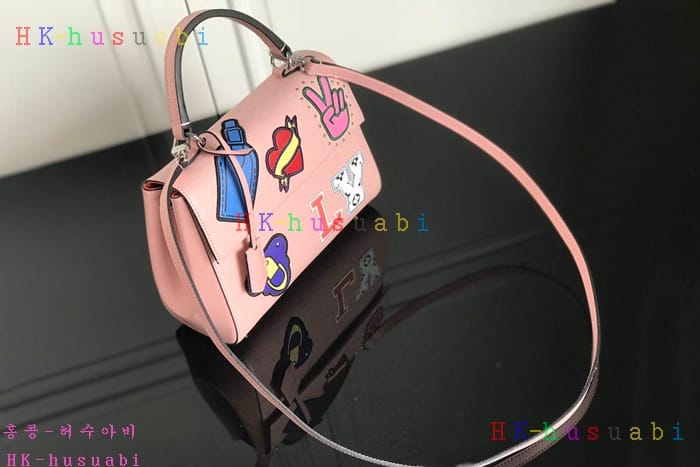 �ڹ̷��ޡ� ���̺��� Ŭ��� BB ��Ʈ�� LV M52484-3