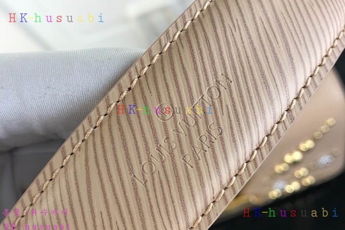 �ڹ̷��ޡ� ���̺��� Ʈ����Ʈ MM  LV M52730