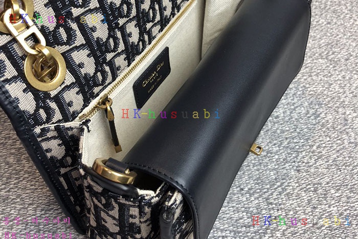 �ڹ̷��ޡ� ��� �̽� ��ù� DR M0205#
