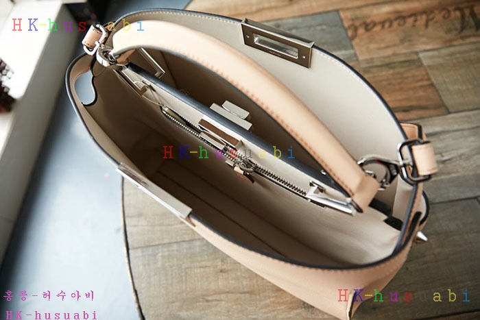 �ڹ̷��ޡ� ��� ��ī�ι�  F 5580007