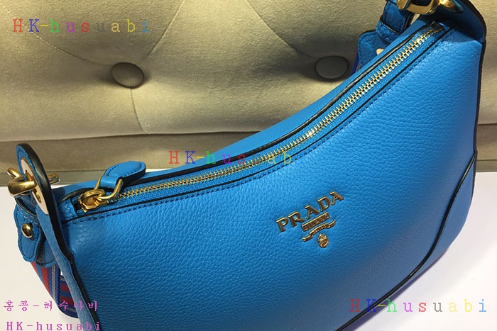 �ڹ̷��ޡ� ����� ���ڷ� ȣ���� PR 1BC052-4