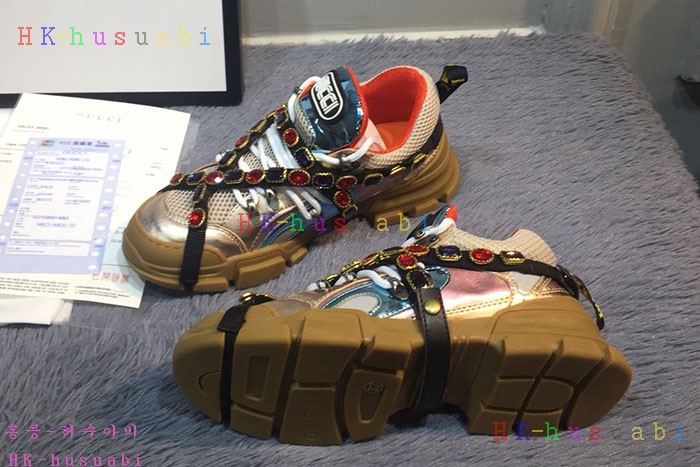 NEW ���� �������� ����Ŀ�� GU 667013