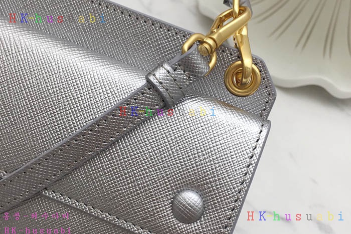 �ڹ̷��ޡ� ����� �̴� ũ�ν���  PR 1DH007