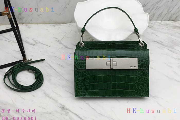 �ڹ̷��ޡ� ����� �̴� ũ�ν���  PR 1DH007-3-1